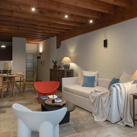 Cosy Renovated Flat In The Center Apartmán Padenghe sul Garda